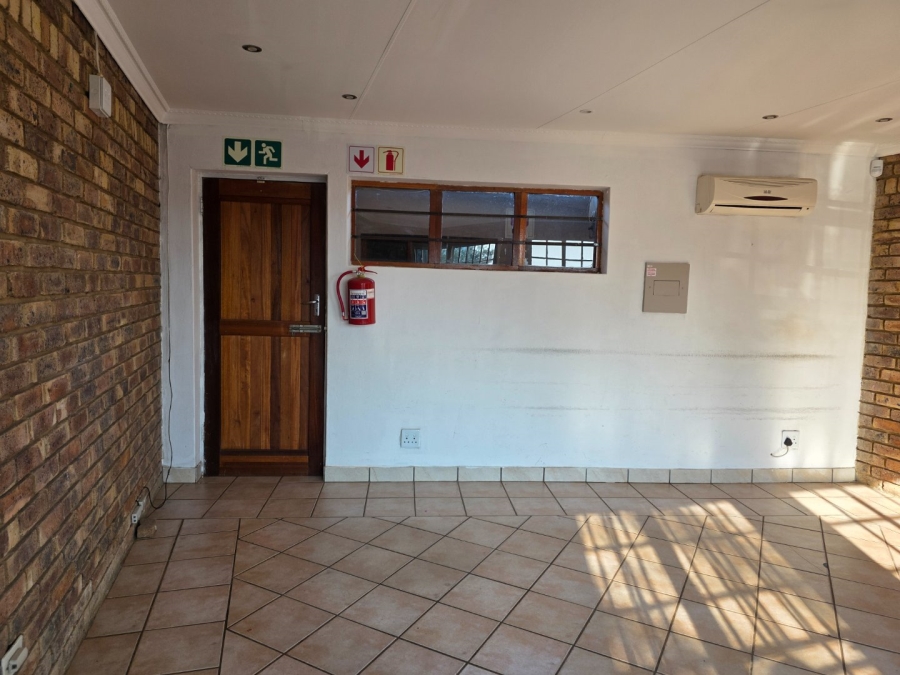 To Let commercial Property for Rent in Schoemansville North West